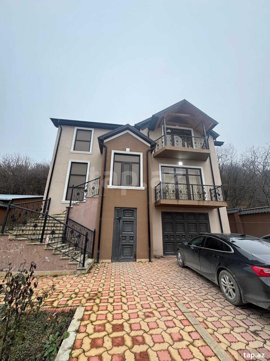 Villa, Quba ş.