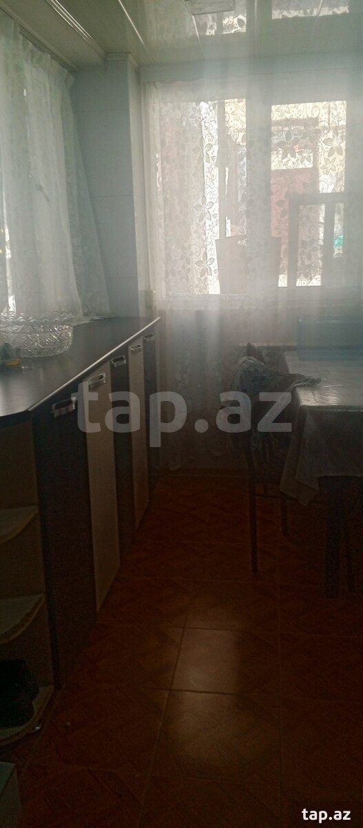 2-otaqlı mənzil kirayə verilir, İnşaatçılar m., 50 m² (11)