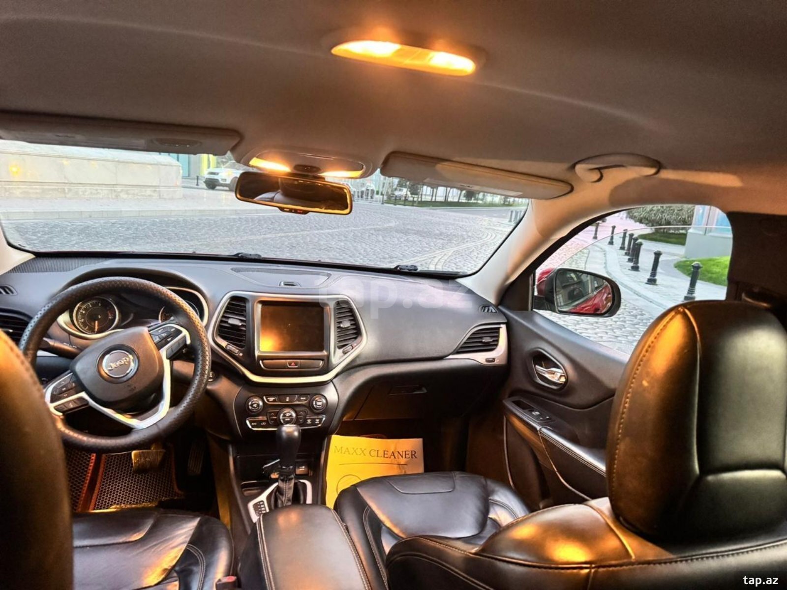 Jeep Cherokee, 2016 il (7)