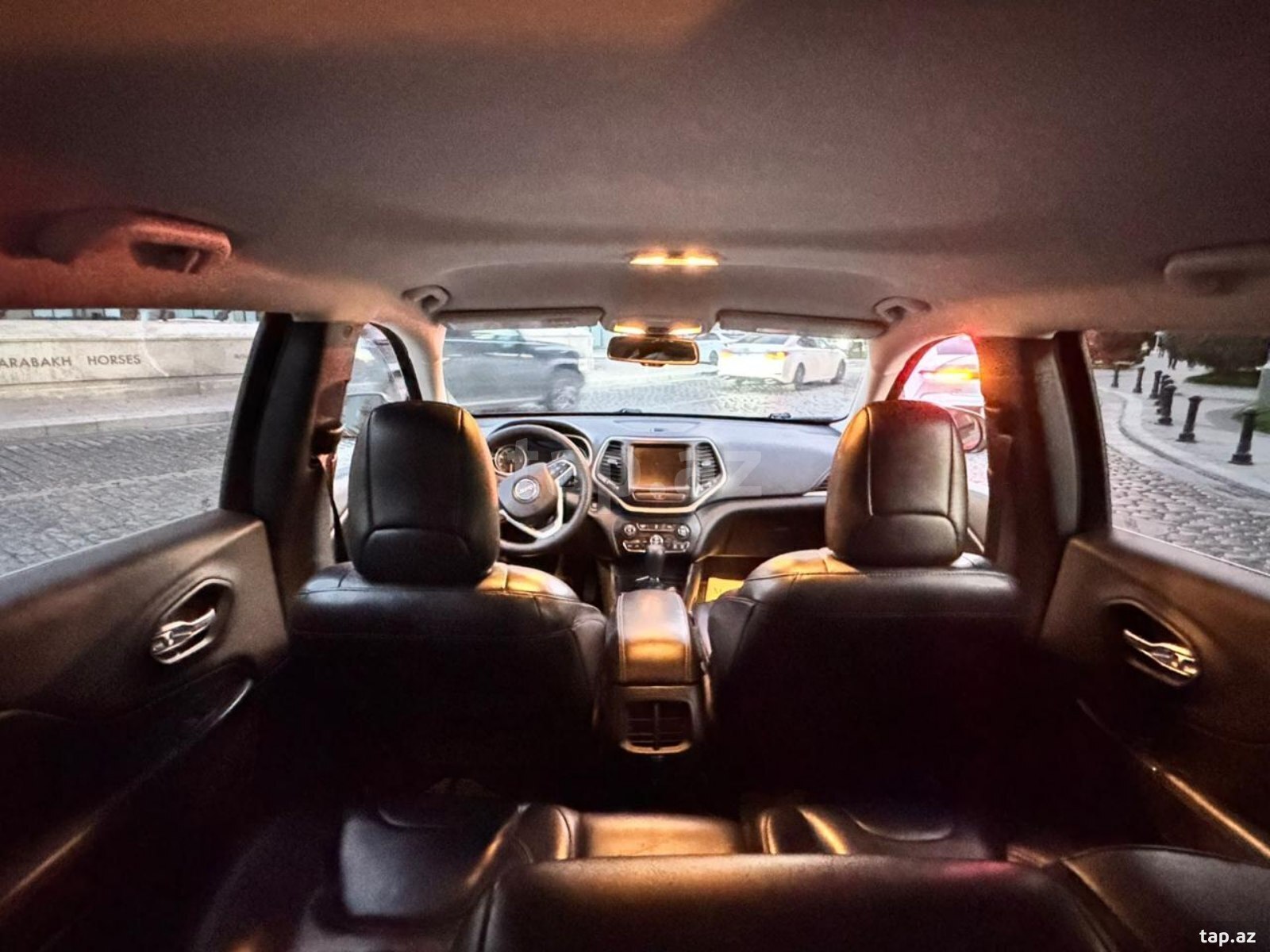 Jeep Cherokee, 2016 il (12)