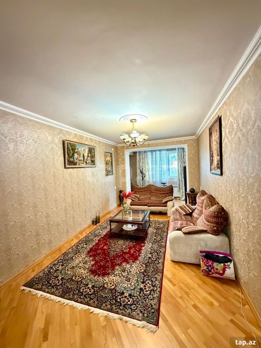 2-otaqlı mənzil kirayə verilir, Gənclik m., 70 m²