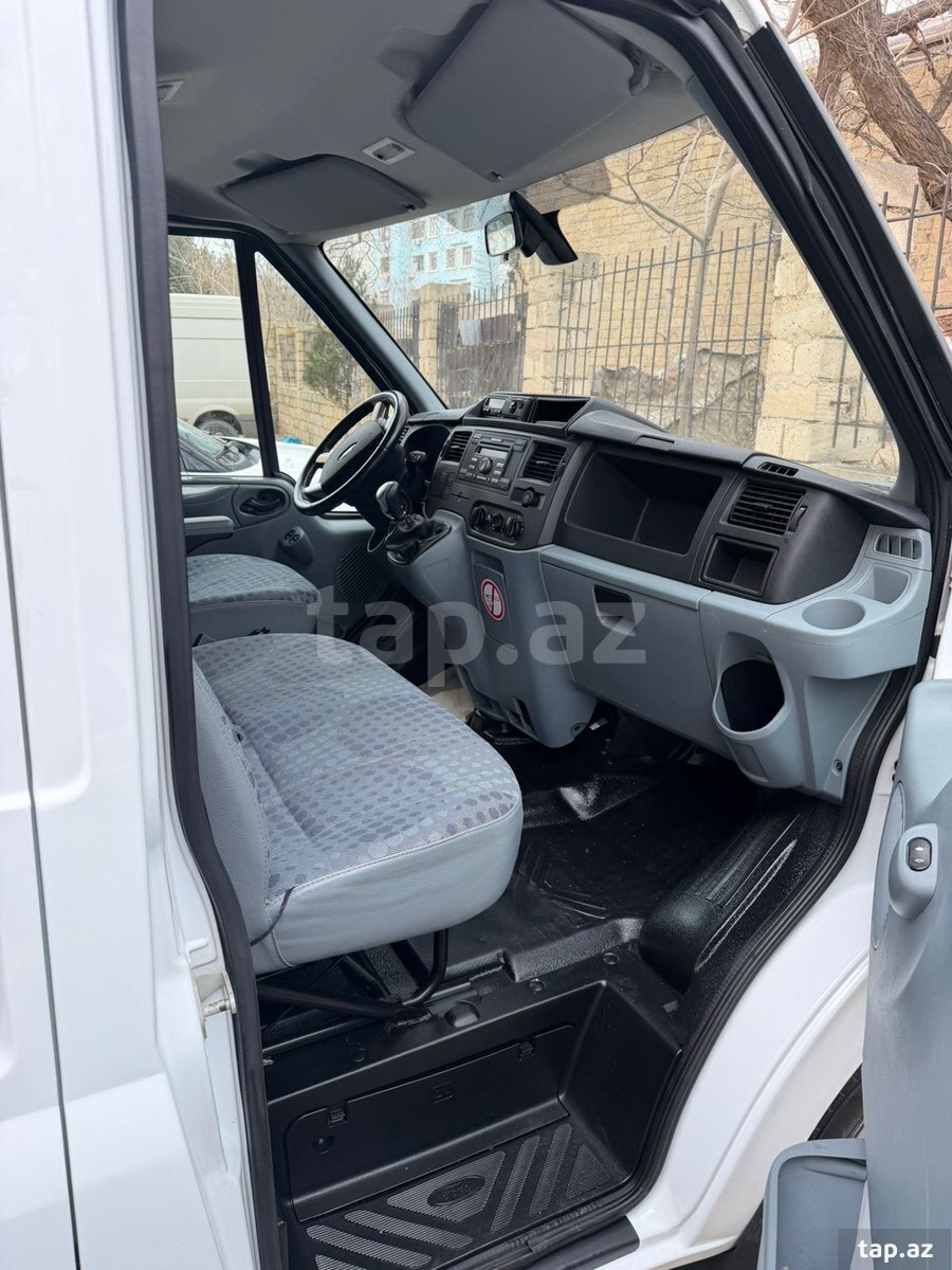 Ford Transit, 2009 icarəsi (4)