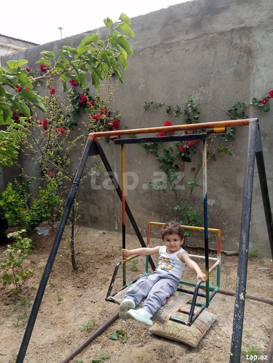 Bağ evi kirayə verilir, Novxanı qəs. (24)