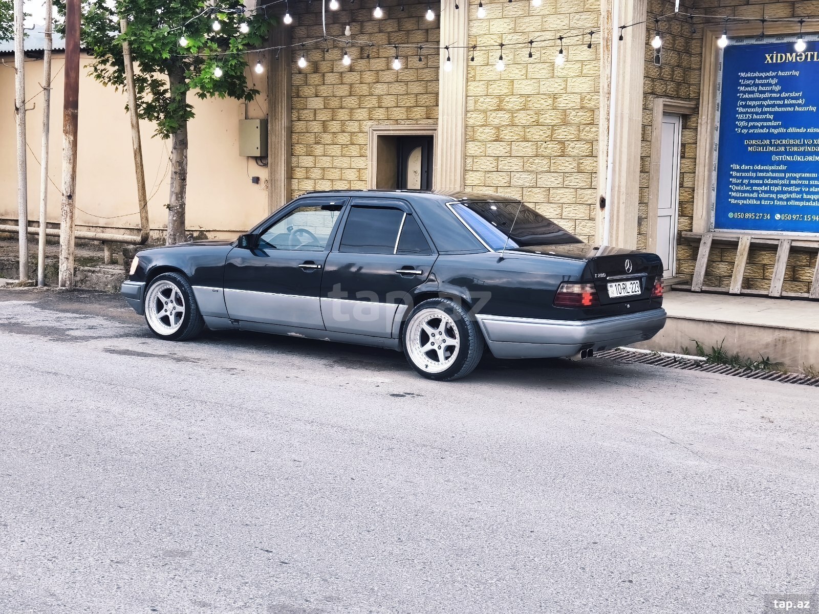 Mercedes E 220, 1994 il (7)