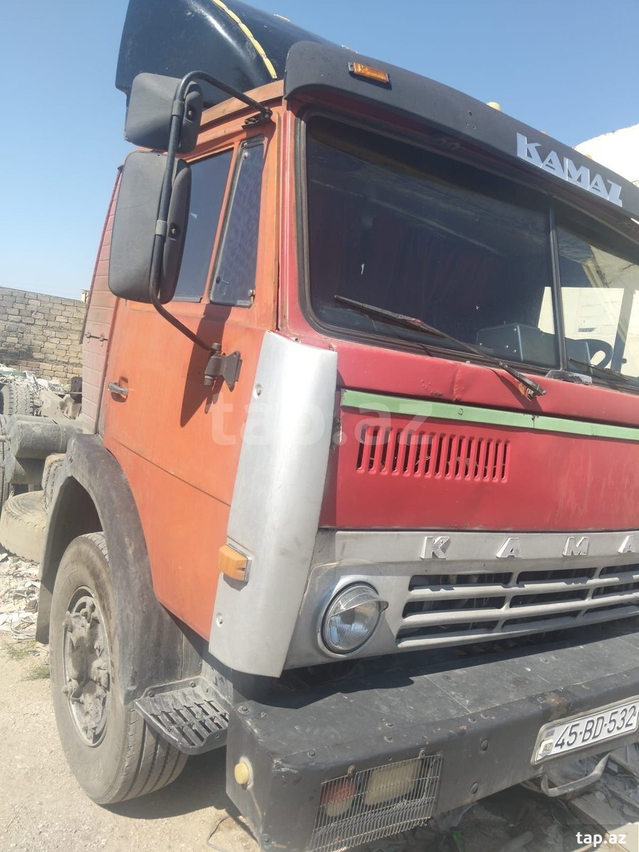 KamAZ, 1990 il