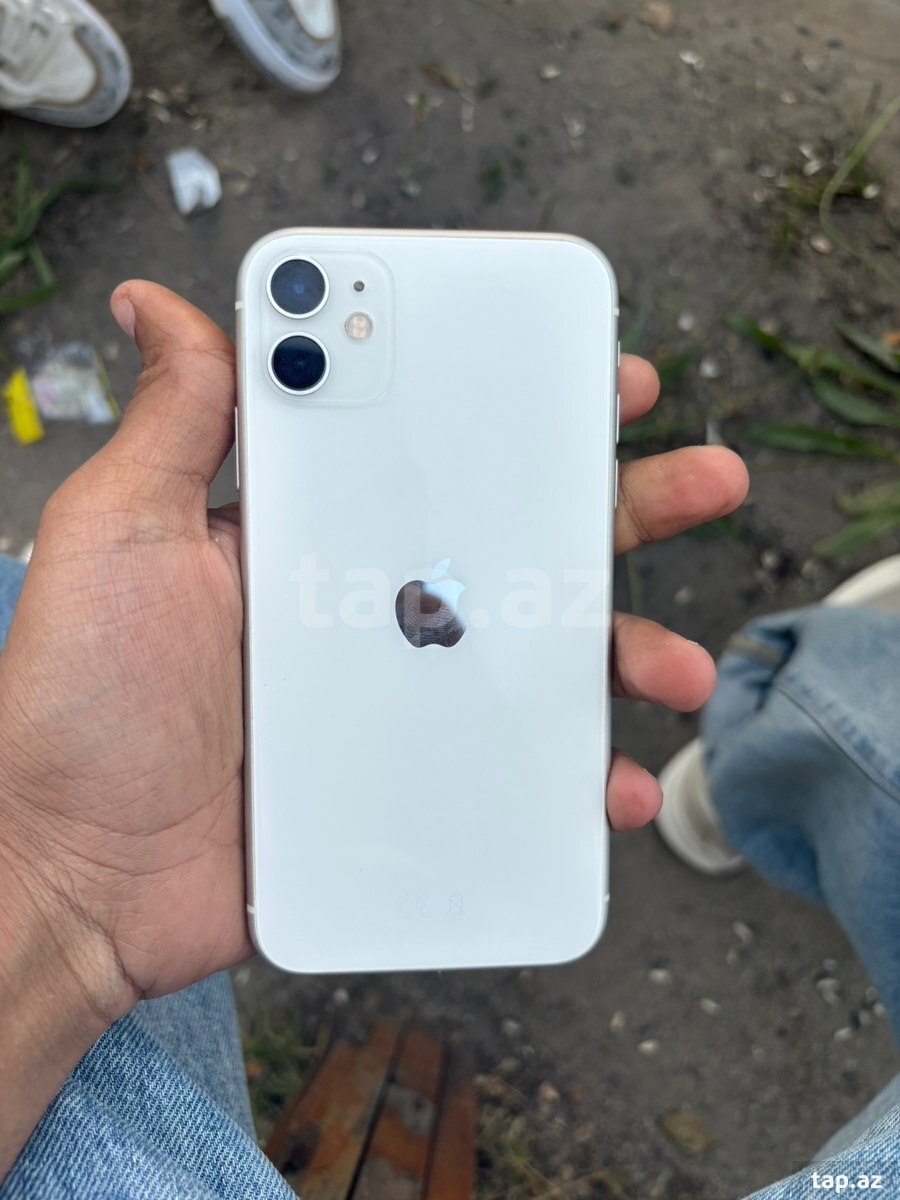 Apple iPhone 11 White 64GB/4GB (2)