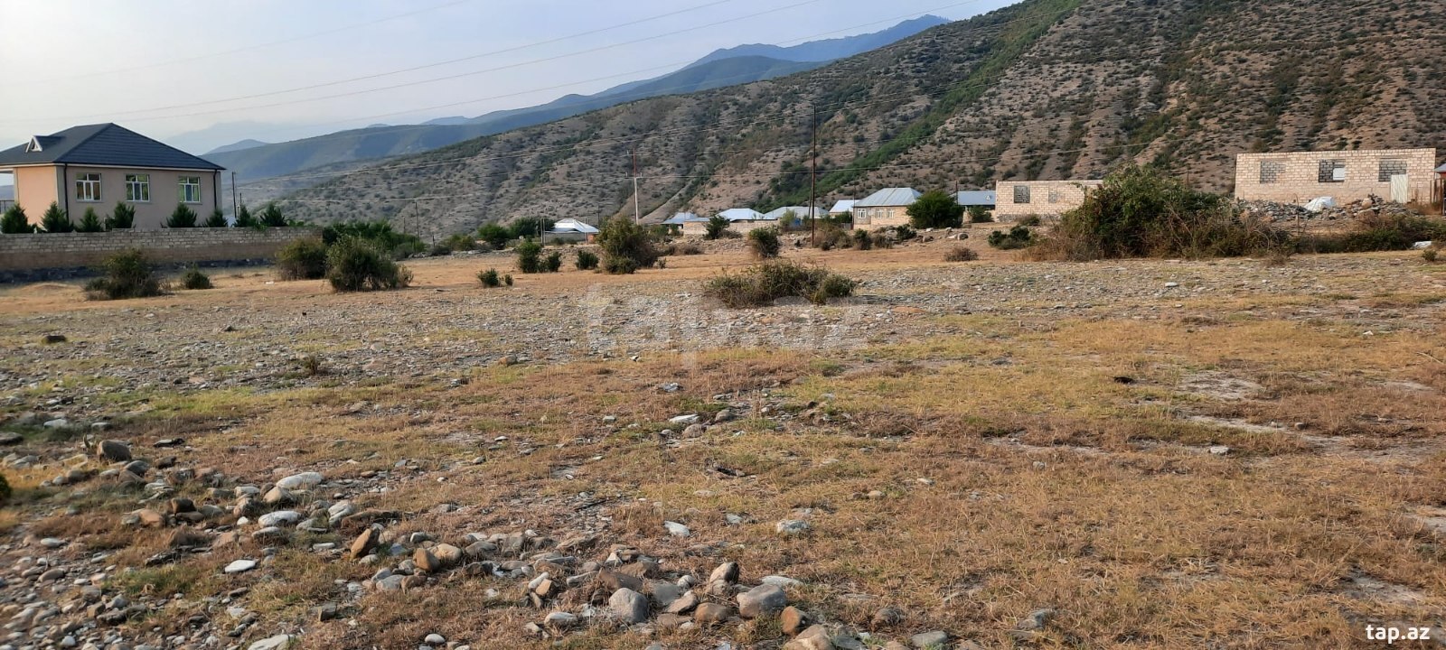 12 sot torpaq sahəsi, Şəki ş. (3)