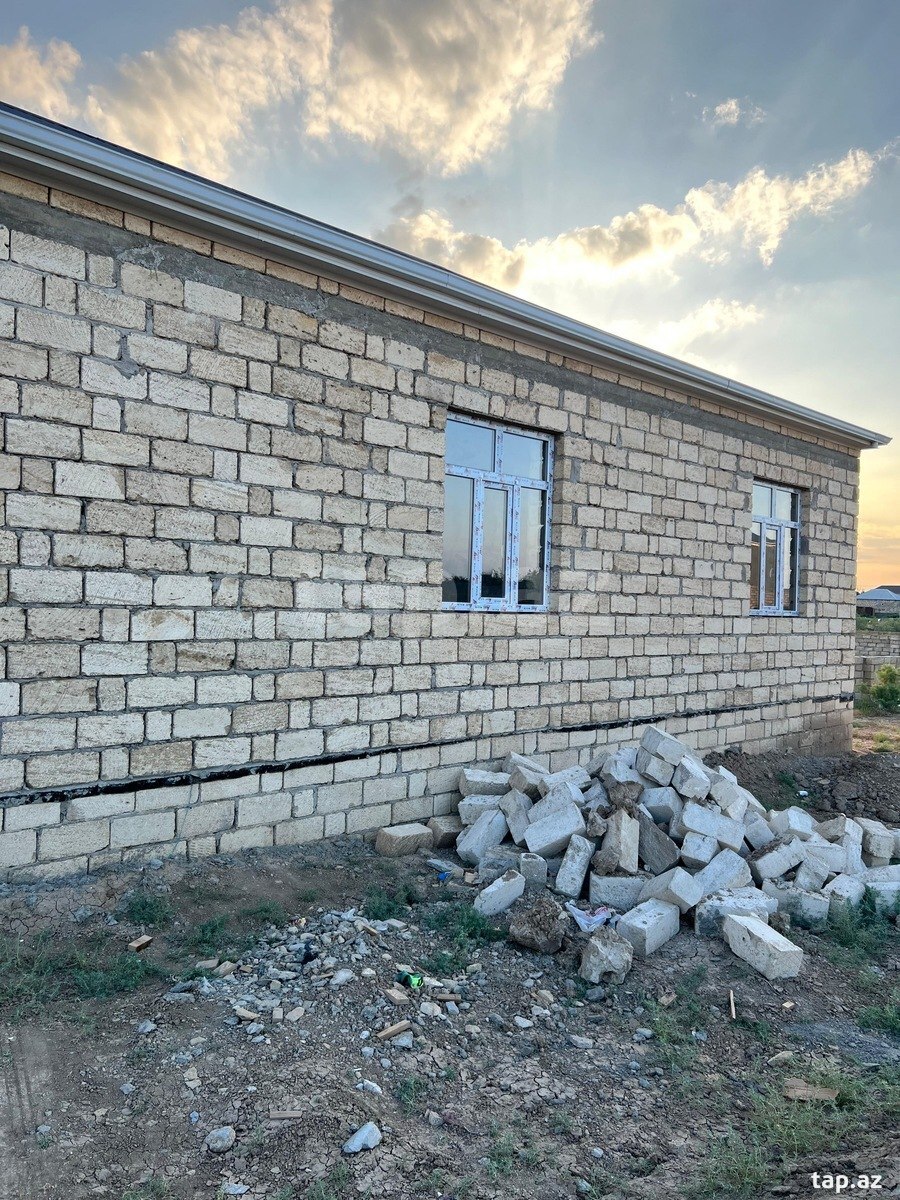 Bağ evi, Sumqayıt ş. (4)