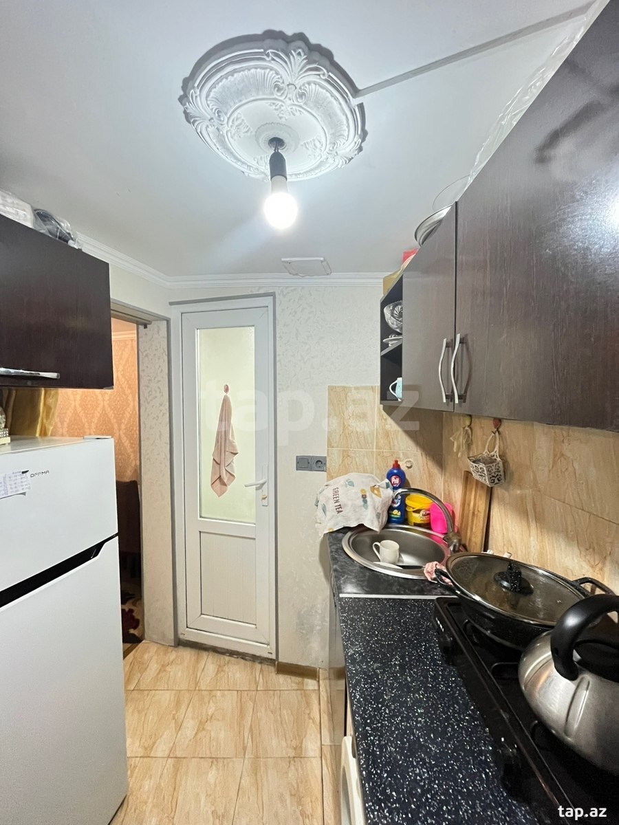 Həyət evi, 8 Noyabr pr. (3)