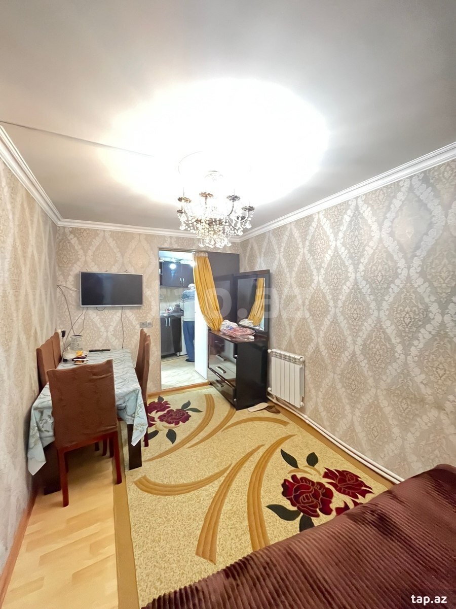 Həyət evi, 8 Noyabr pr. (7)