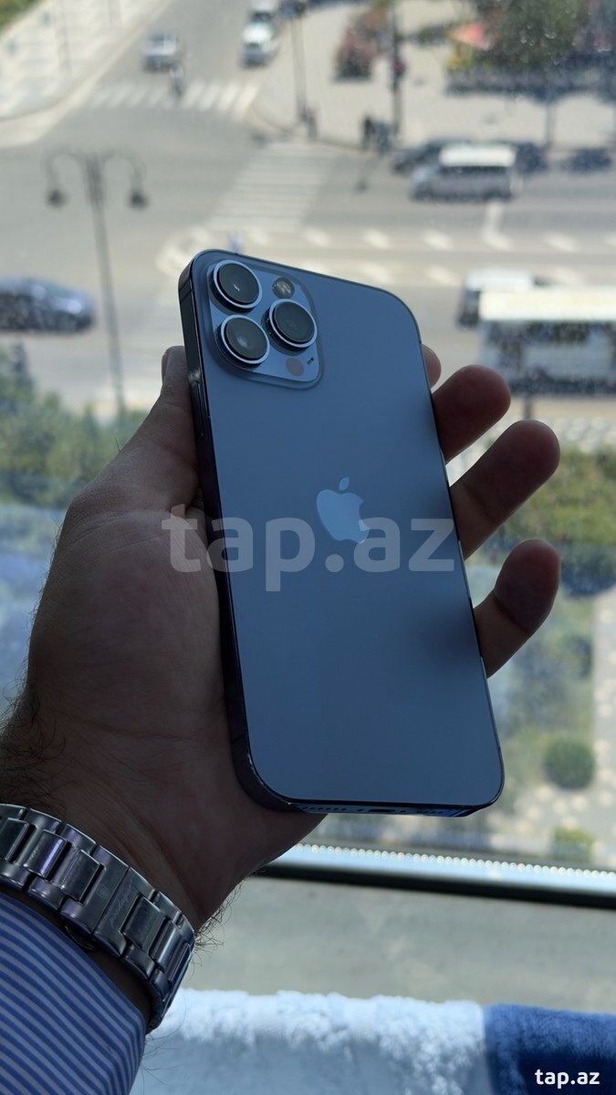 Apple iPhone 13 Pro Max Sierra Blue 1TB (3)