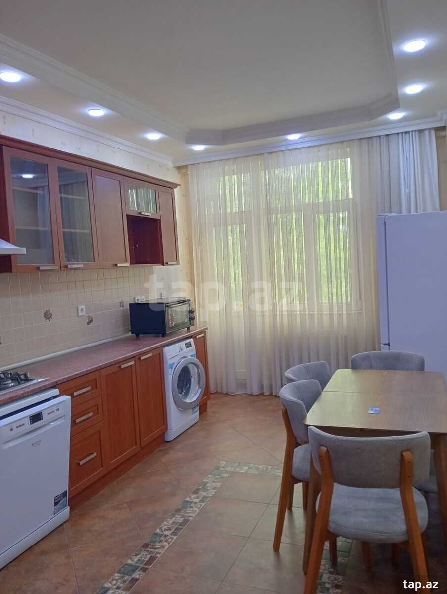 3-otaqlı yeni tikili kirayə verilir, M. Naxçıvani küç., 15, 130 m² (7)
