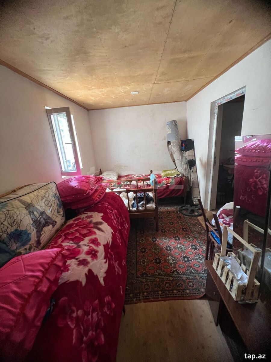 Həyət evi, Zabrat qəs. (9)