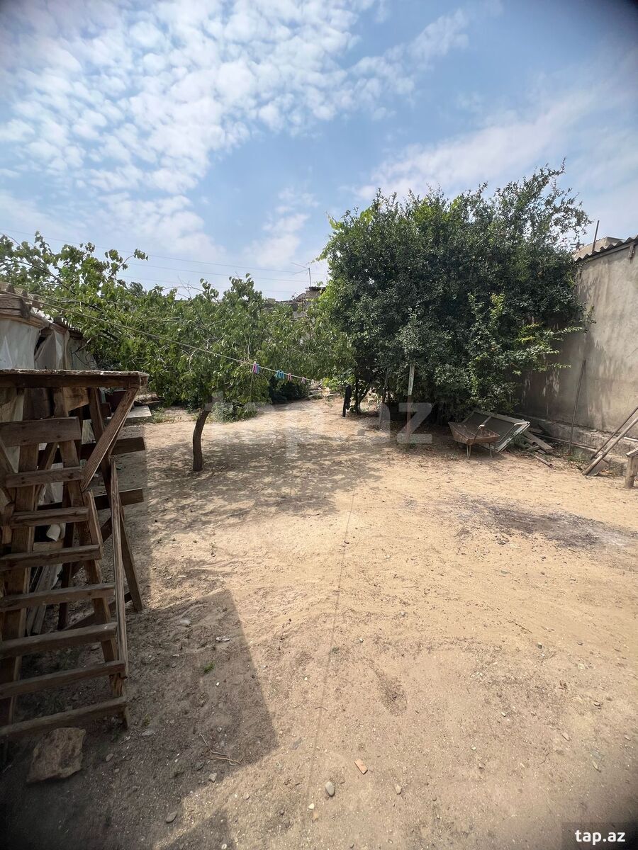 Həyət evi, Zabrat qəs. (2)