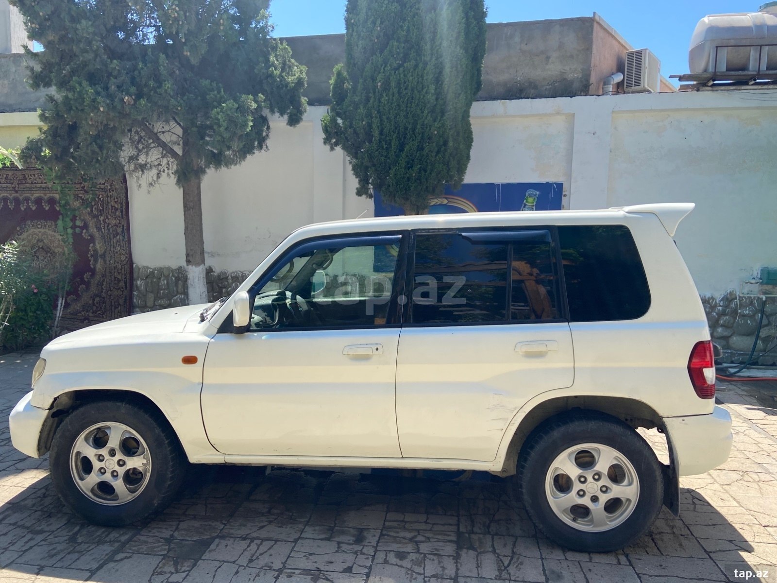 Mitsubishi Pajero io, 1999 il (4)