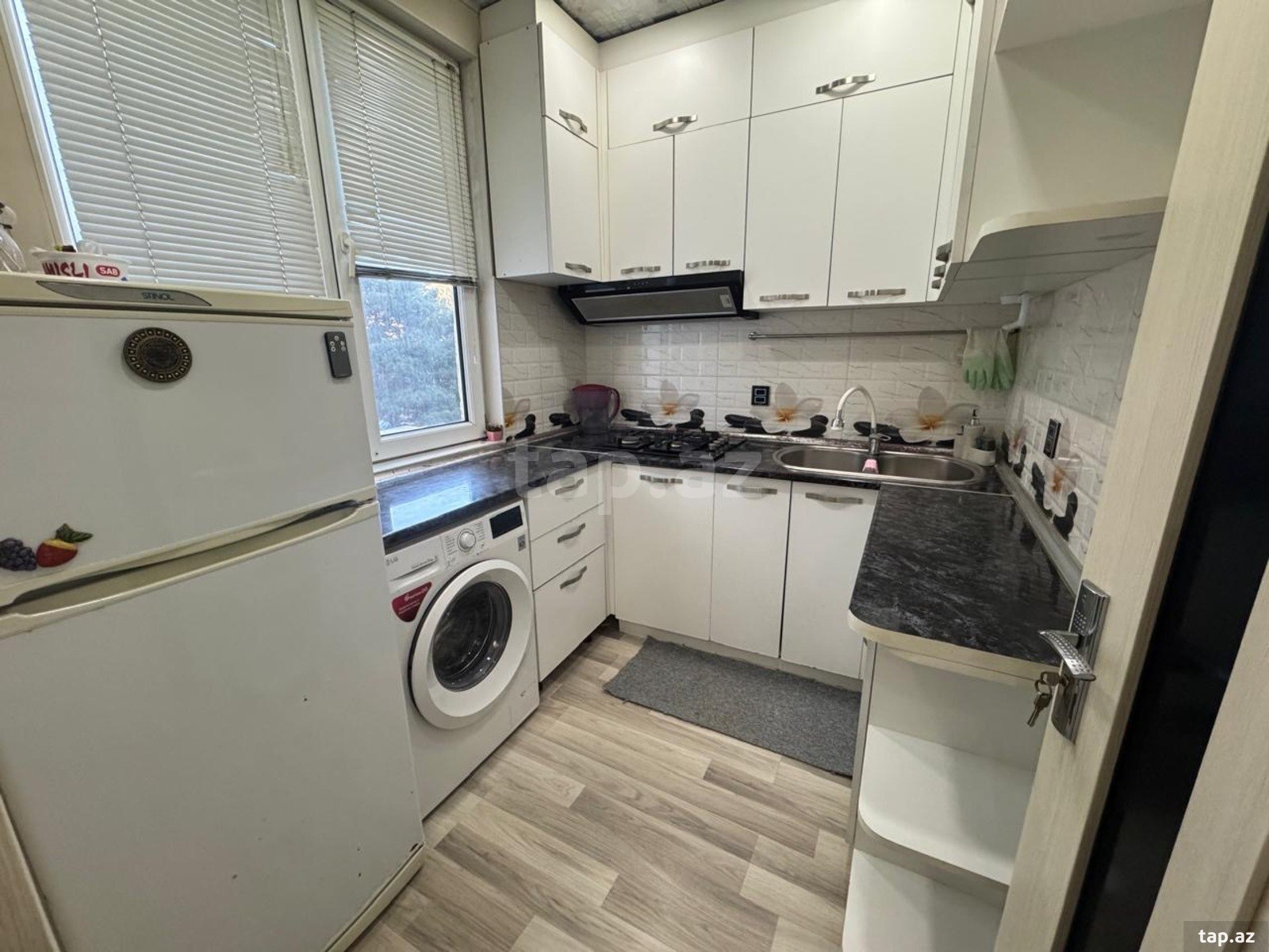 2-otaqlı mənzil kirayə verilir, Memar Əcəmi m., 64 m² (6)