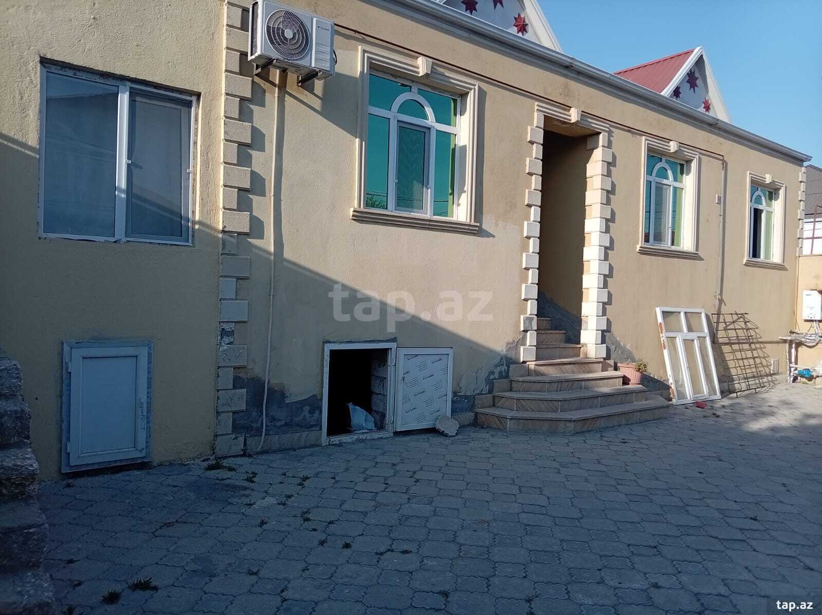 Həyət evi, Maştağa qəs. (12)