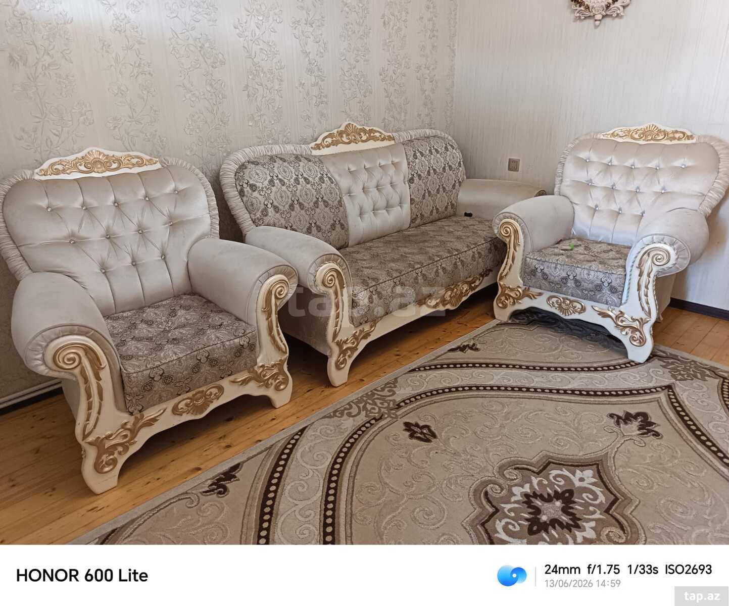 Divan və kreslolar (3)