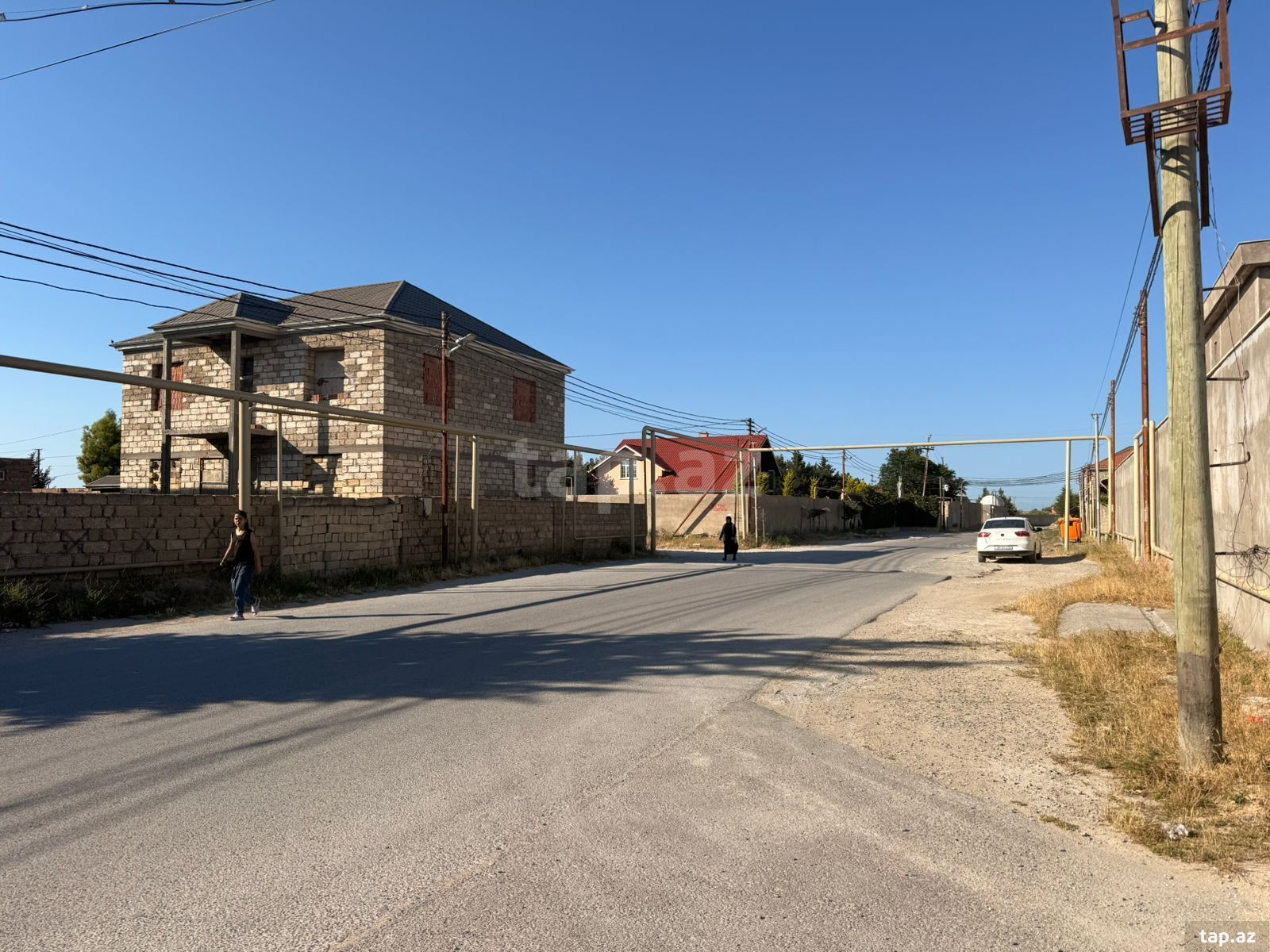 10 sot torpaq sahəsi, Şüvəlan qəs. (8)