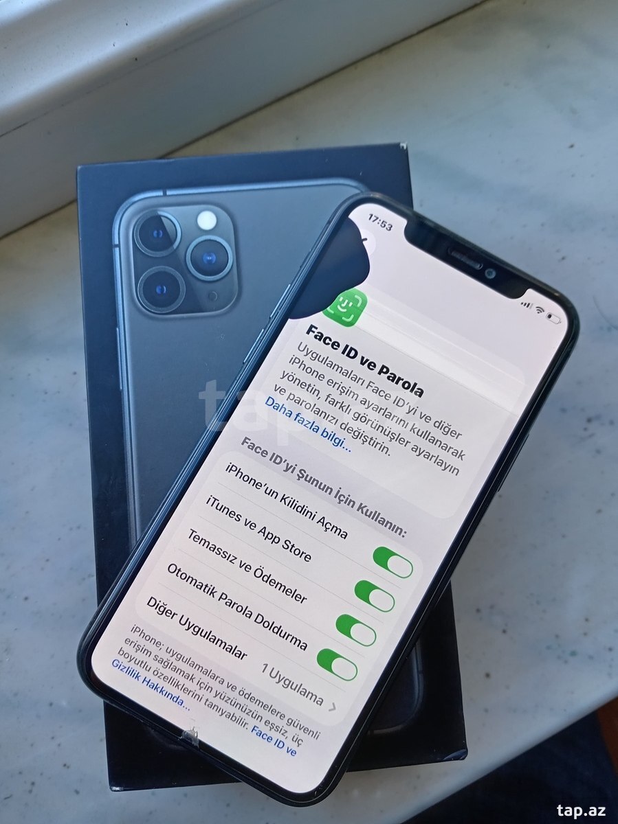Apple iPhone 11 Pro Midnight Green 256GB/4GB (3)