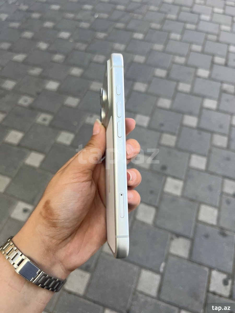 Apple iPhone 17 Pro Silver 256GB/12GB (4)