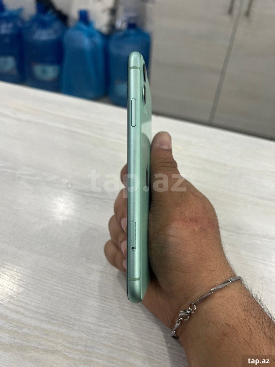 Apple iPhone 11 Green 128GB/4GB (5)