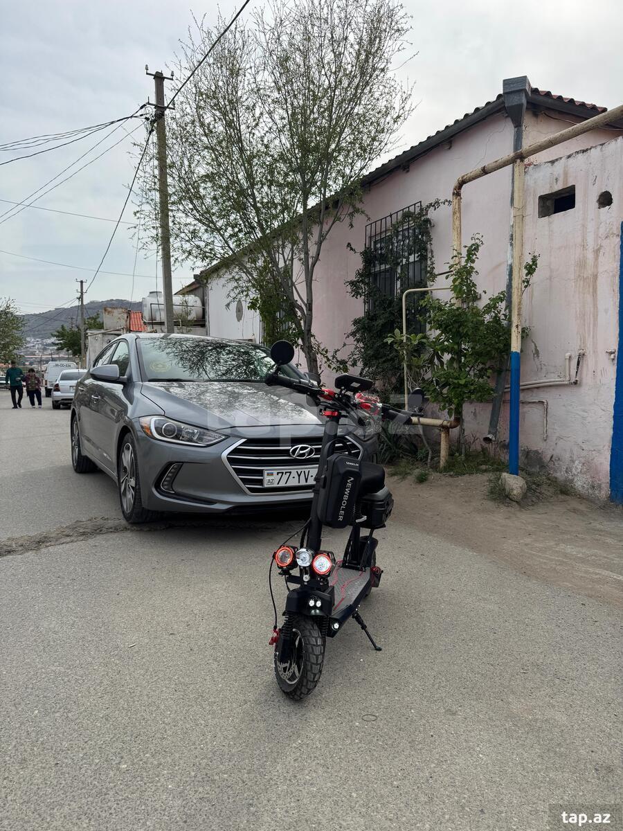 Skuter Kugo M4