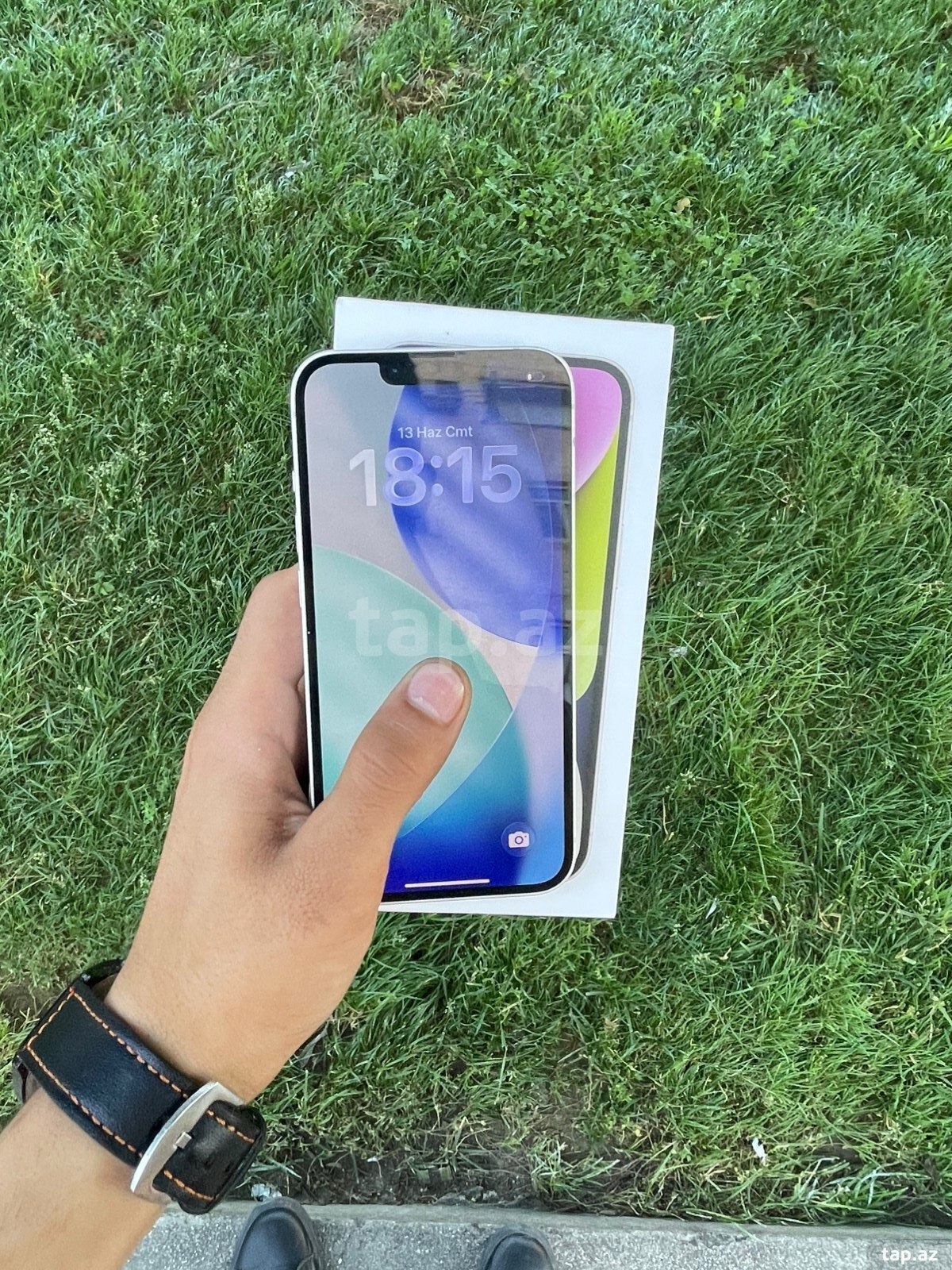 Apple iPhone 14 Starlight 128GB/6GB (2)