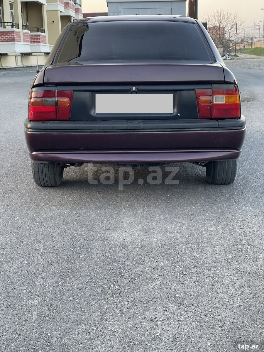 Opel Vectra, 1995 il (5)