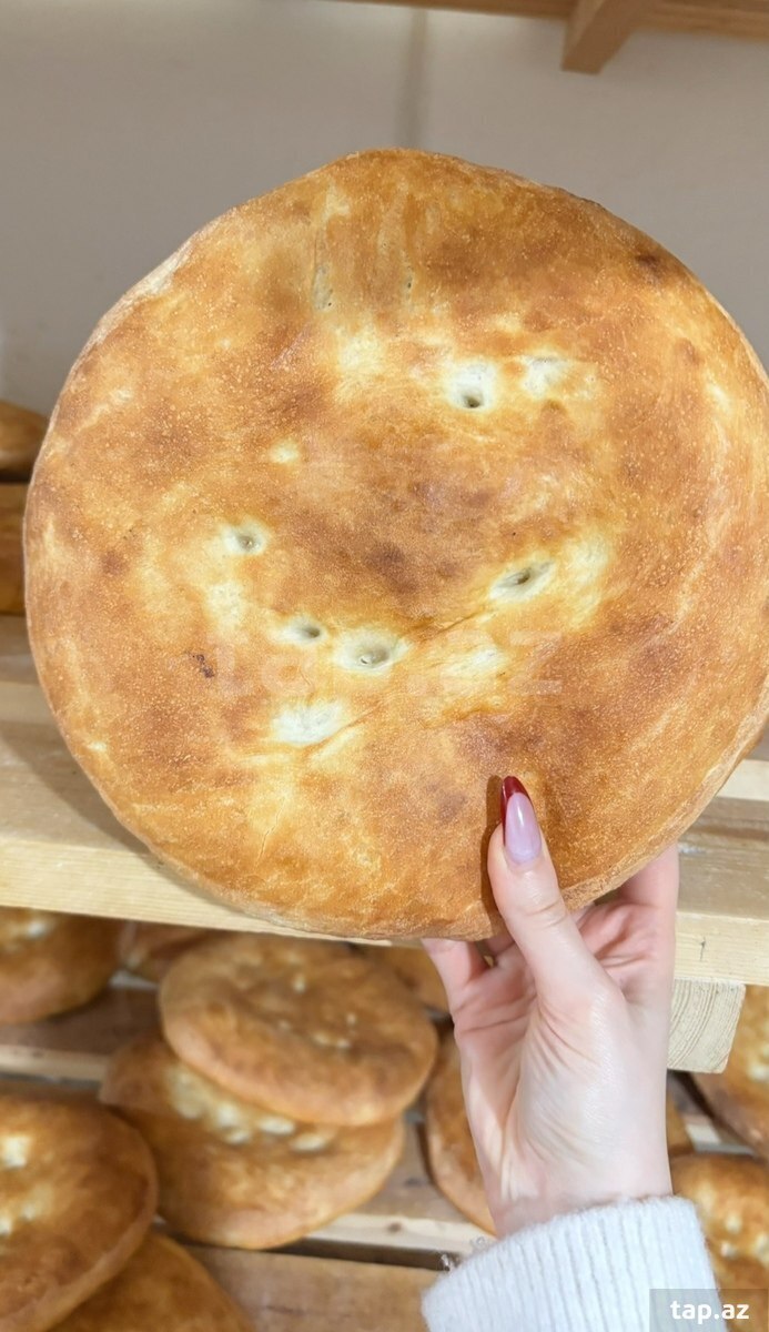Kürə, dönər çörəyi sifarişi (2)