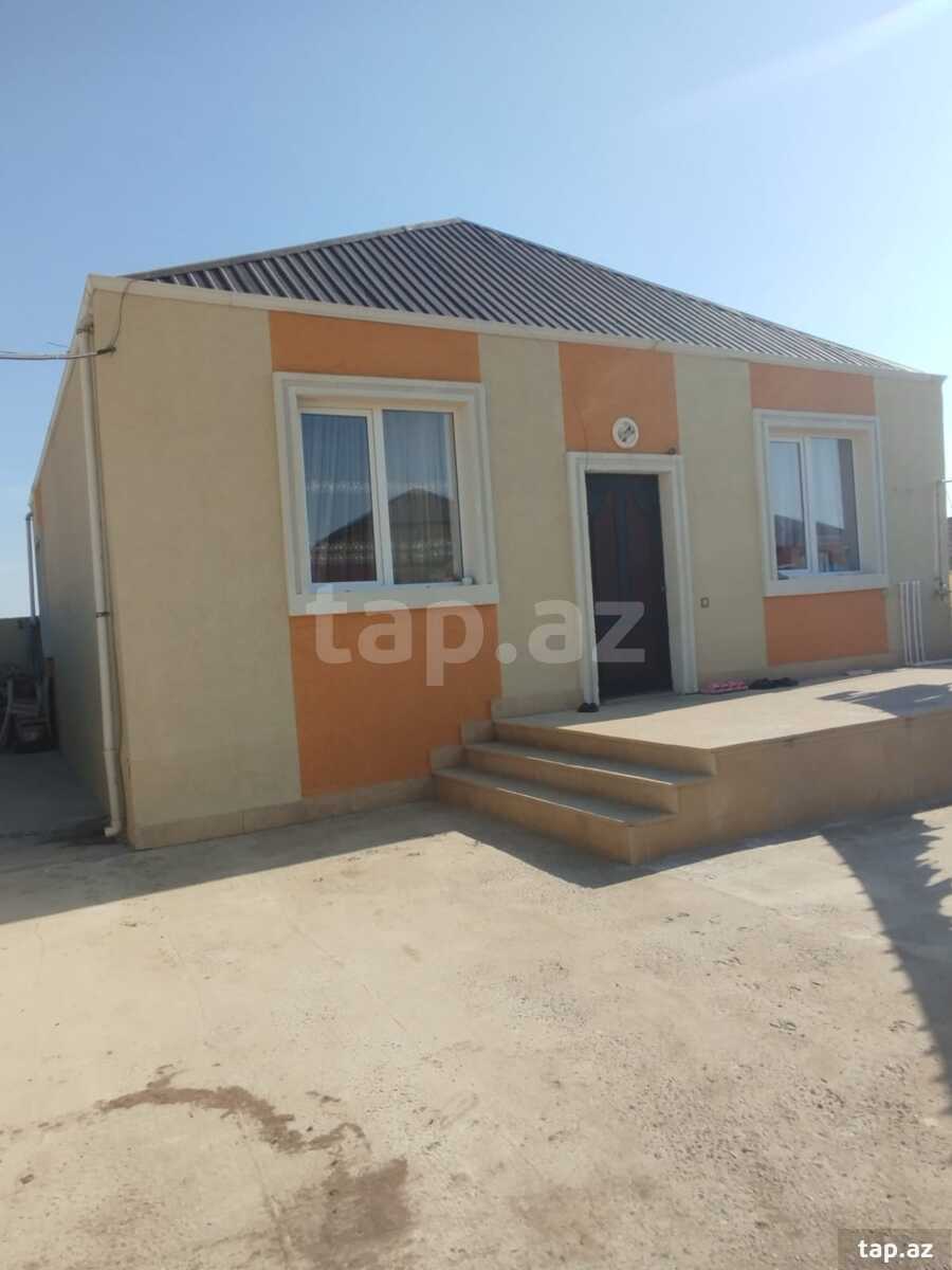 Həyət evi, Novxanı qəs. (6)