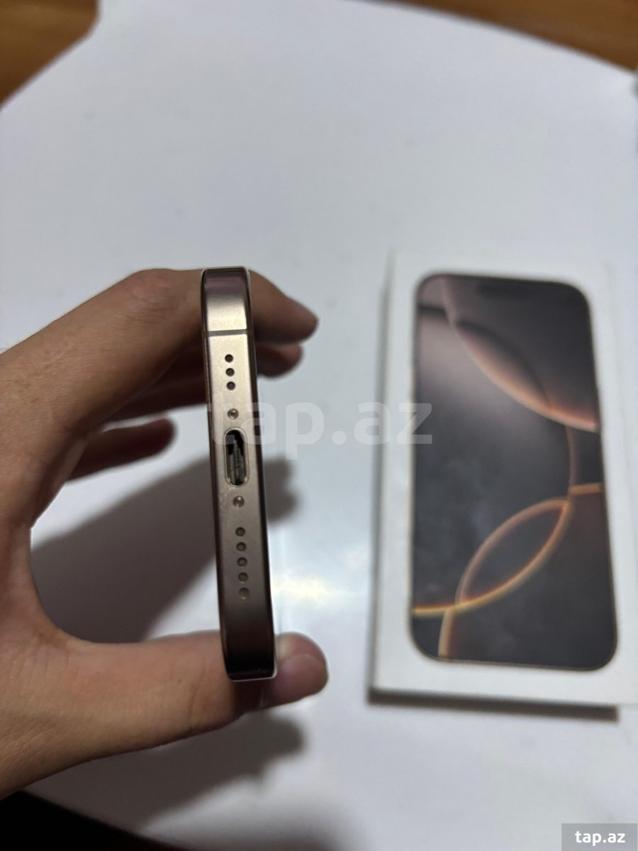 Apple iPhone 16 Pro Desert Titanium 128GB/8GB (6)