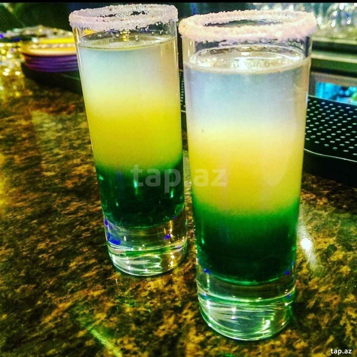 Barmen işi axtarıram (3)