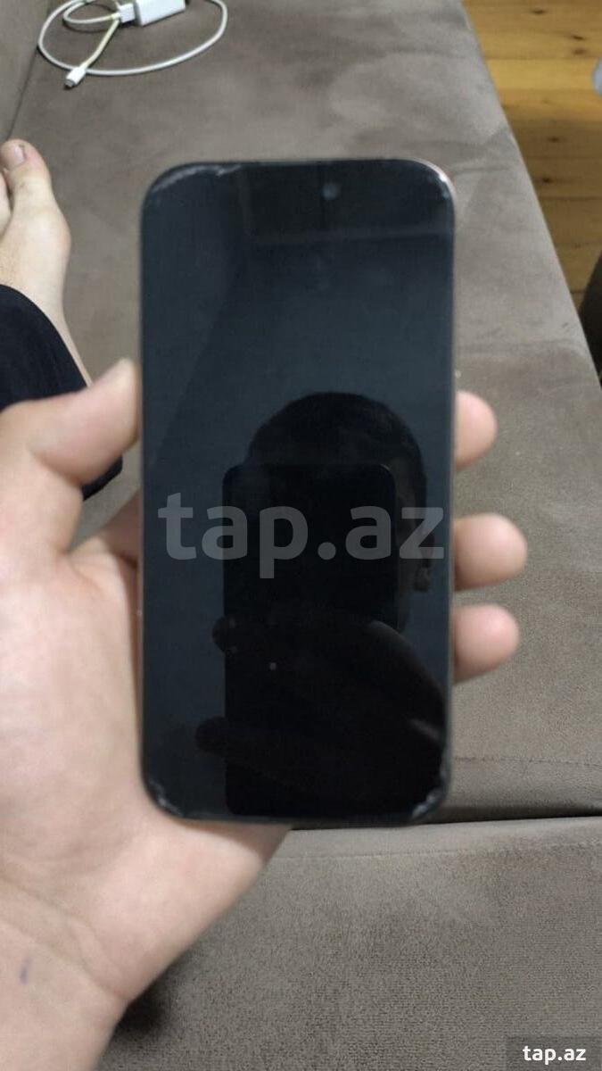 Apple iPhone 16 Pro Desert Titanium 256GB/8GB (2)