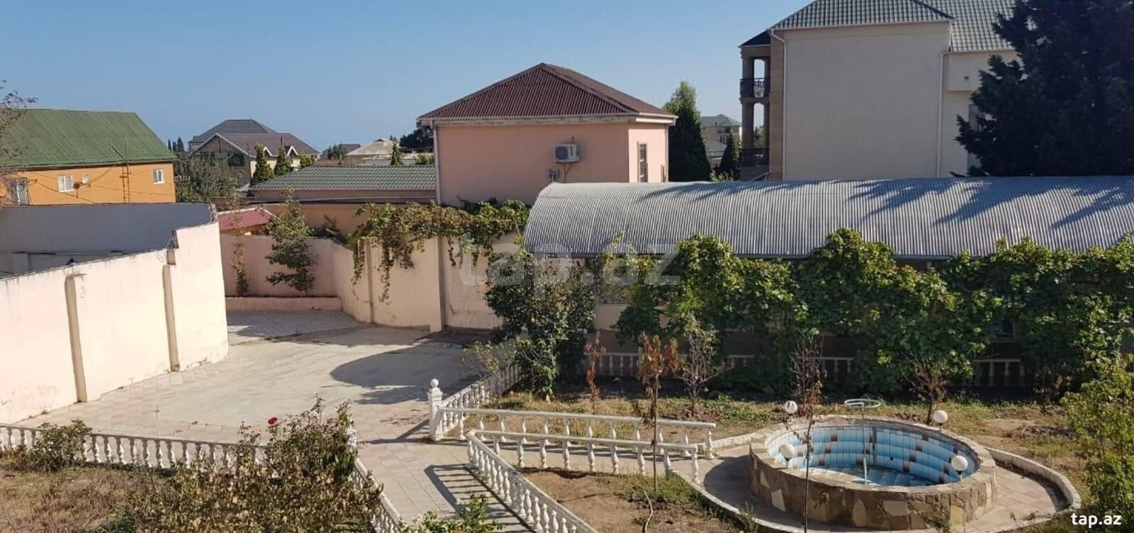 Həyət evi, Novxanı qəs. (6)