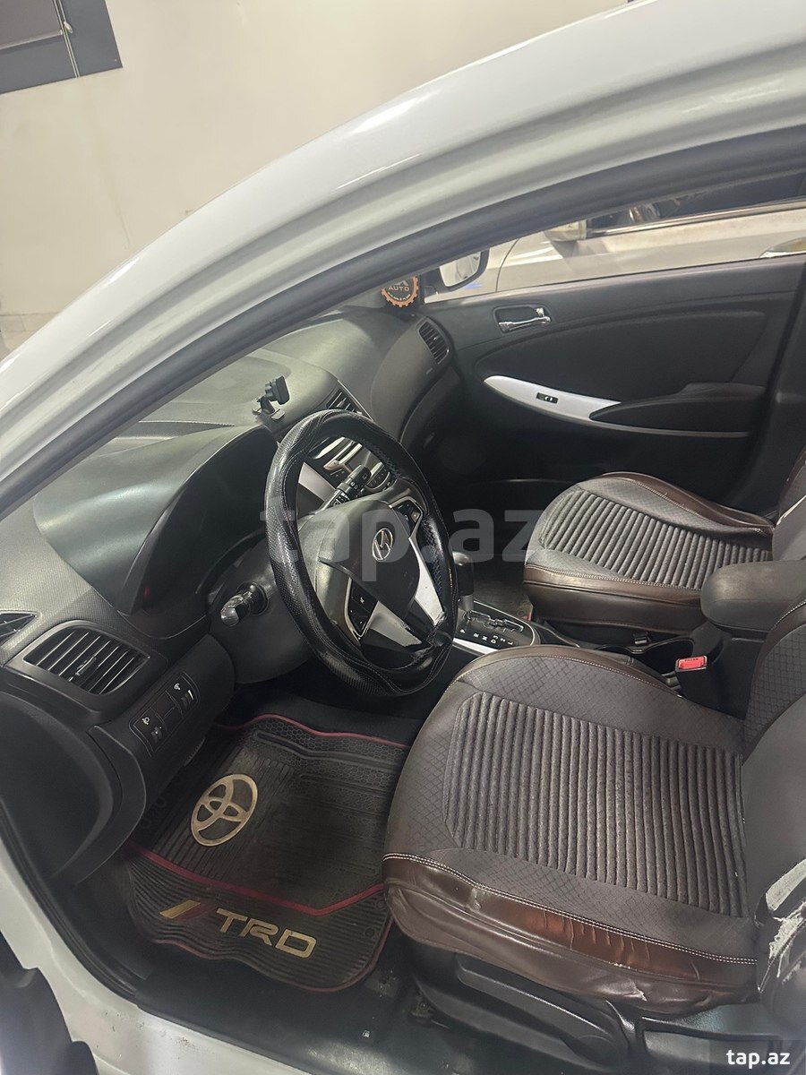 Hyundai Accent, 2013 il (6)