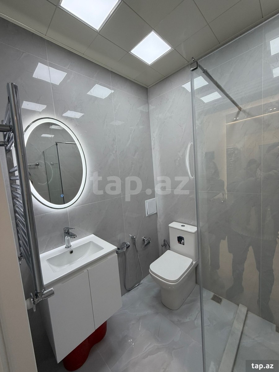2-otaqlı yeni tikili kirayə verilir, Bakıxanov qəs., 50 m² (2)