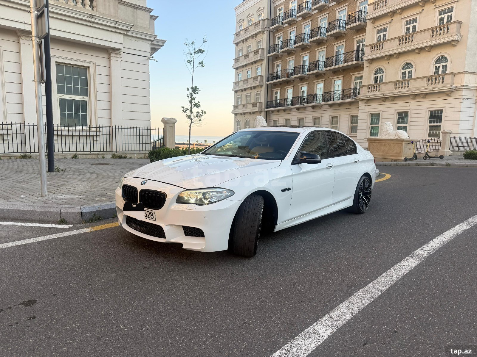 BMW 528, 2015 il (4)
