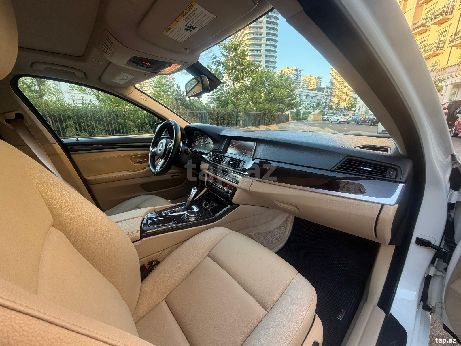 BMW 528, 2015 il (10)