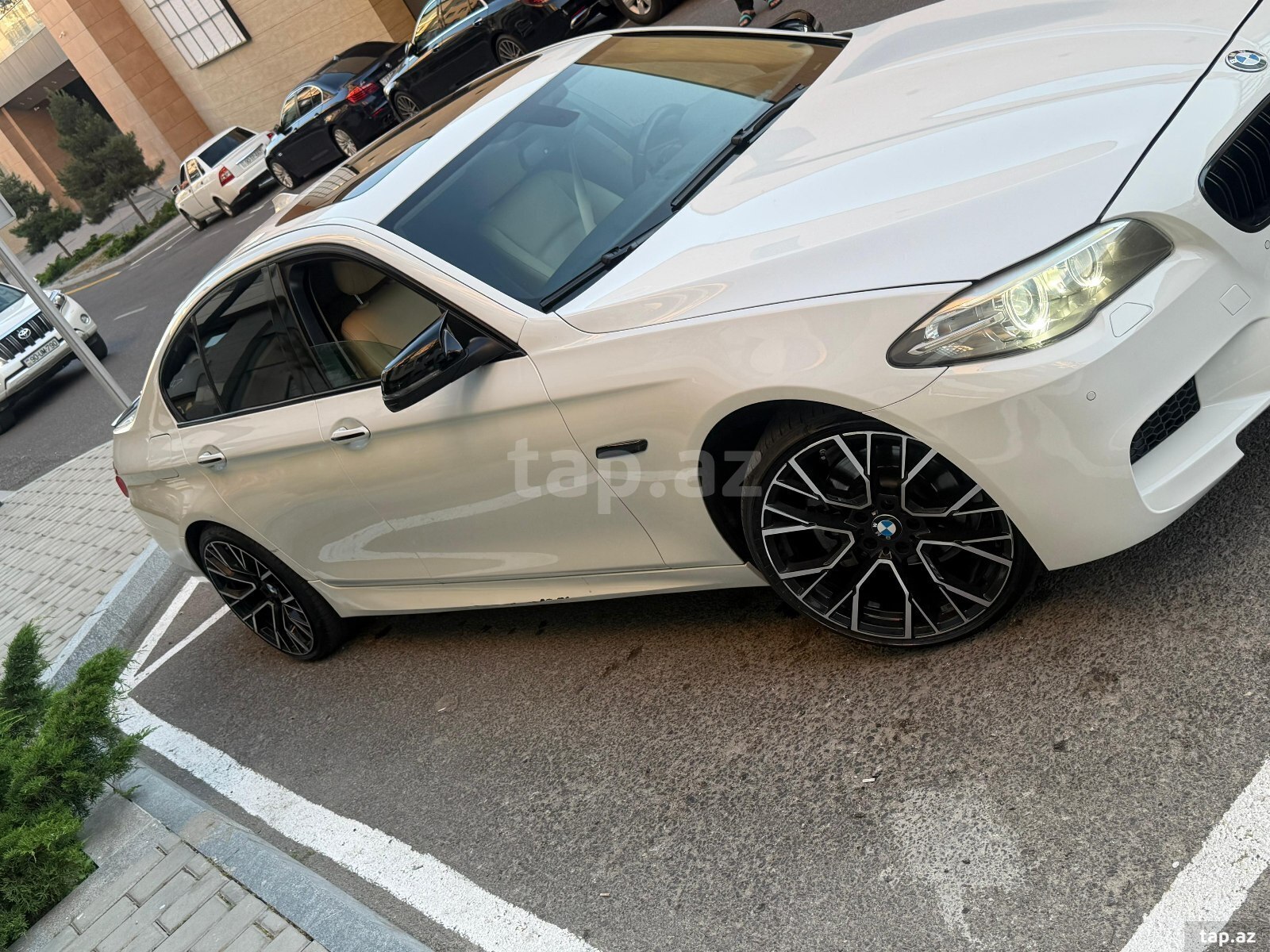 BMW 528, 2015 il (13)