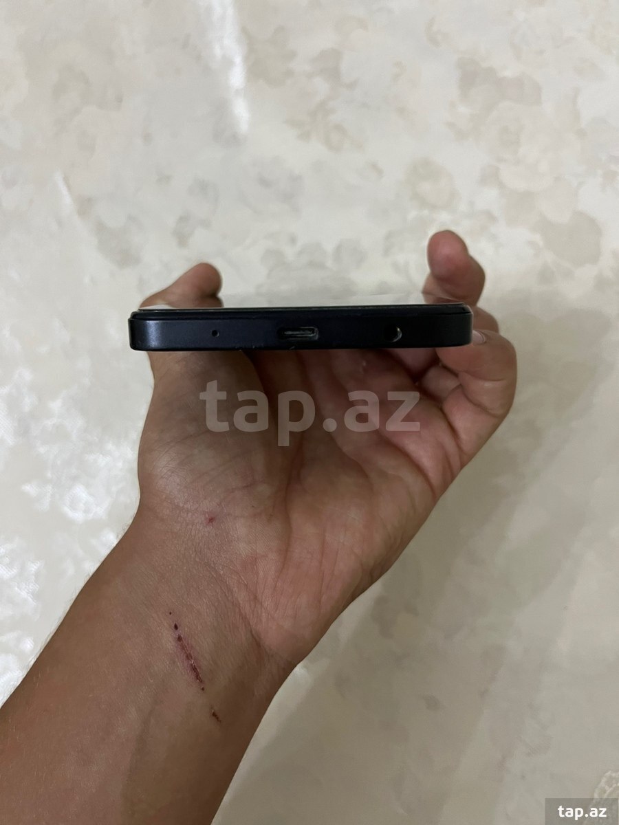 Xiaomi Redmi A5 Midnight Black 128GB/4GB (5)