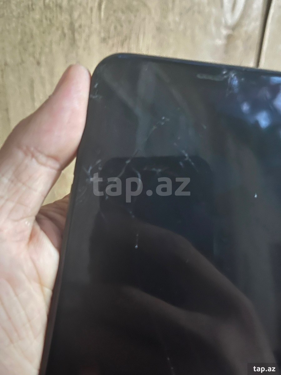 Apple iPhone 11 Pro Max Space Gray 64GB/4GB (2)