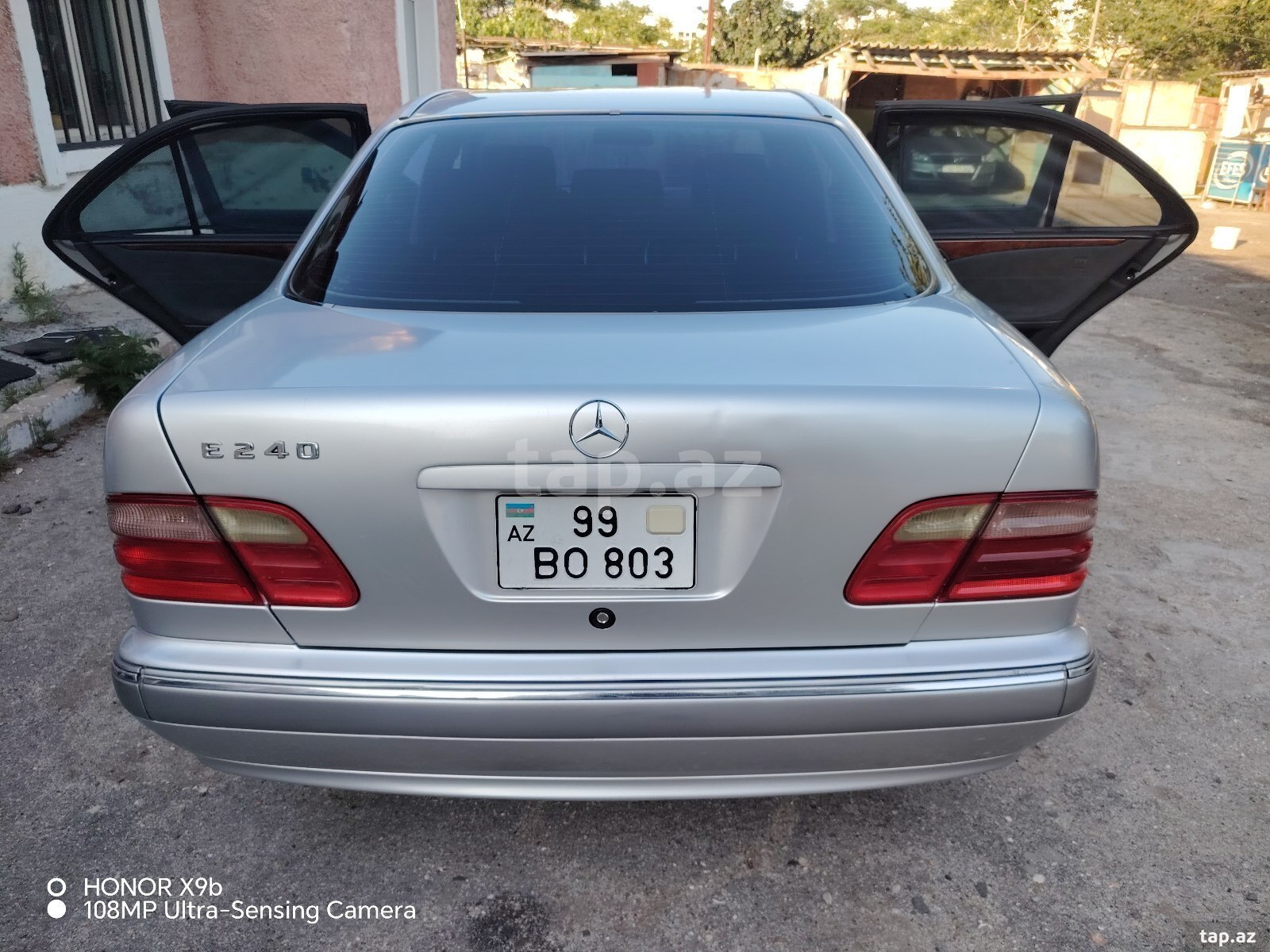 Mercedes E 260, 2001 il (6)