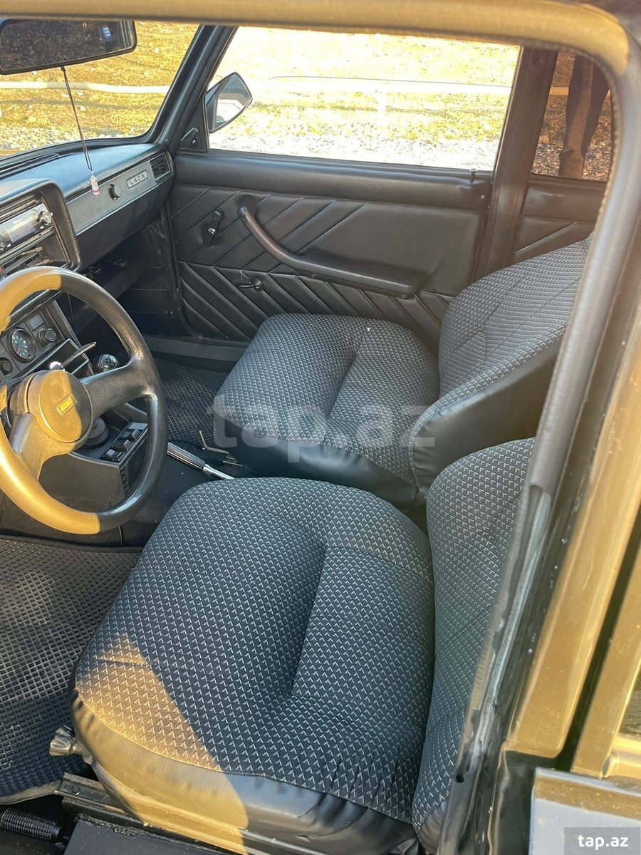 LADA (VAZ) 2107, 2010 il (8)