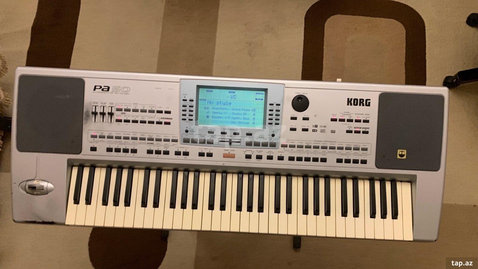 Sintezator Korg PA 50 (2)