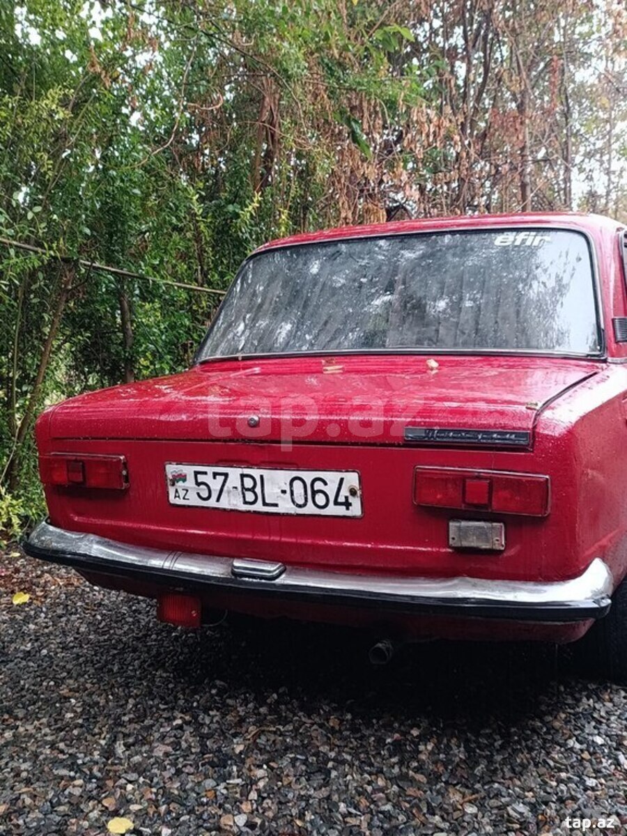 LADA (VAZ) 21011, 1975 il (9)