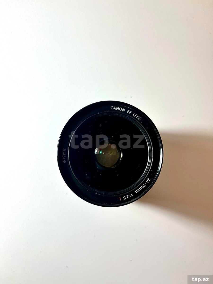 Canon EOS 5D Mark III + Canon EF 24-70mm f/2.8 L ( (4)