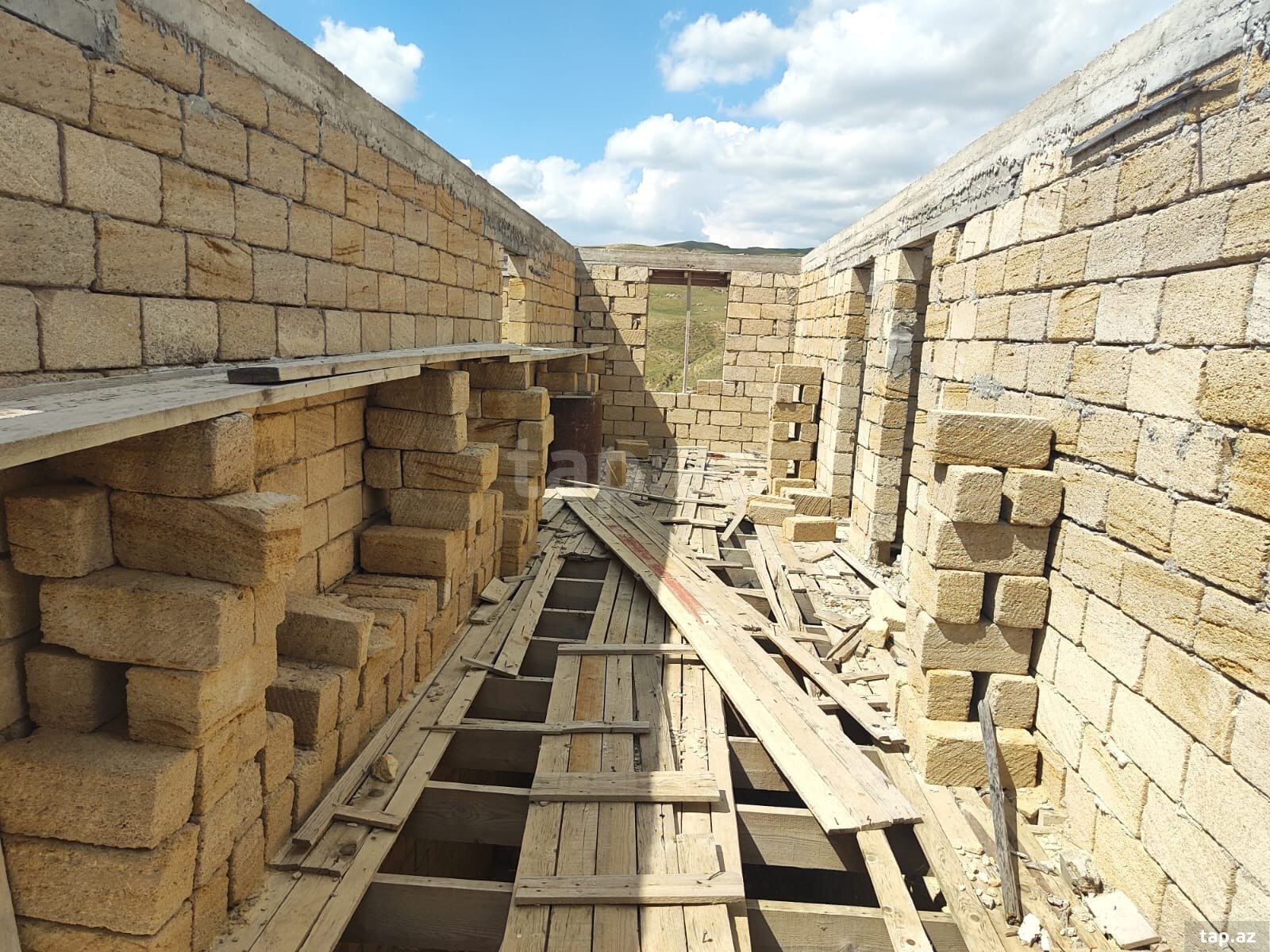 12 sot torpaq sahəsi, Şamaxı r. (7)