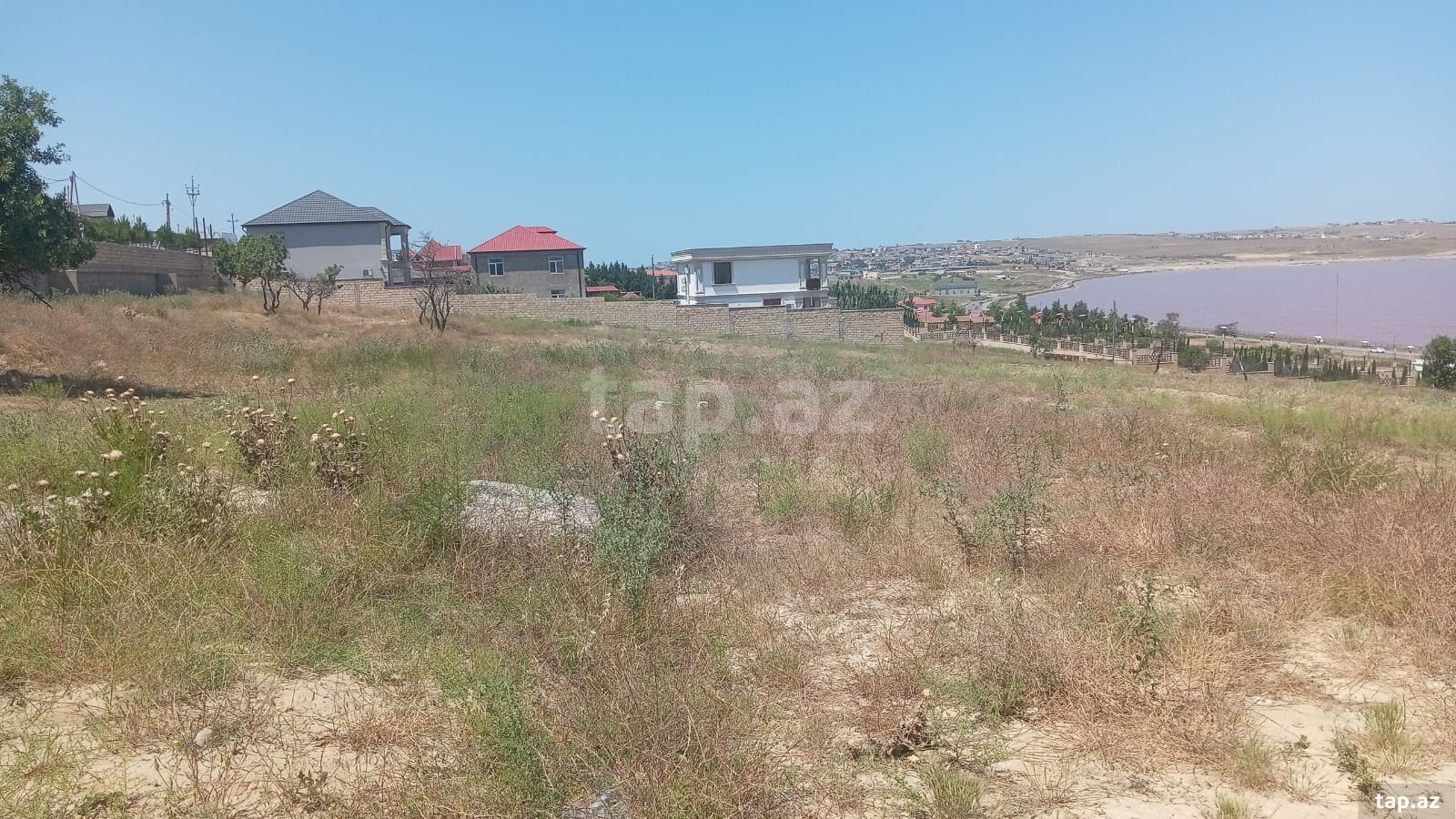 20 sot torpaq sahəsi, Saray qəs. (3)