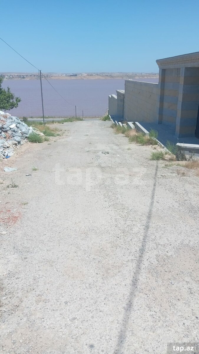 20 sot torpaq sahəsi, Saray qəs. (2)